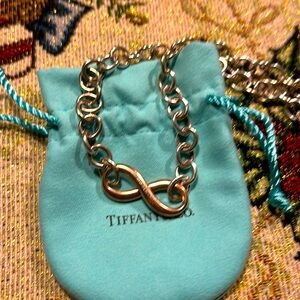 Tiffany Necklace infinity rose gold